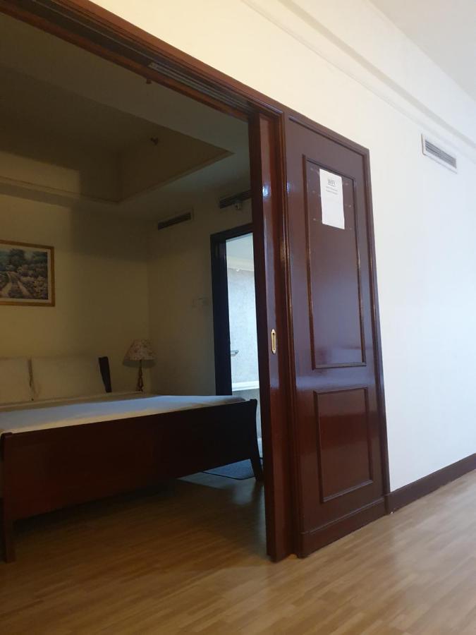 Moonlight Service Suite Kuala Lumpur Buitenkant foto